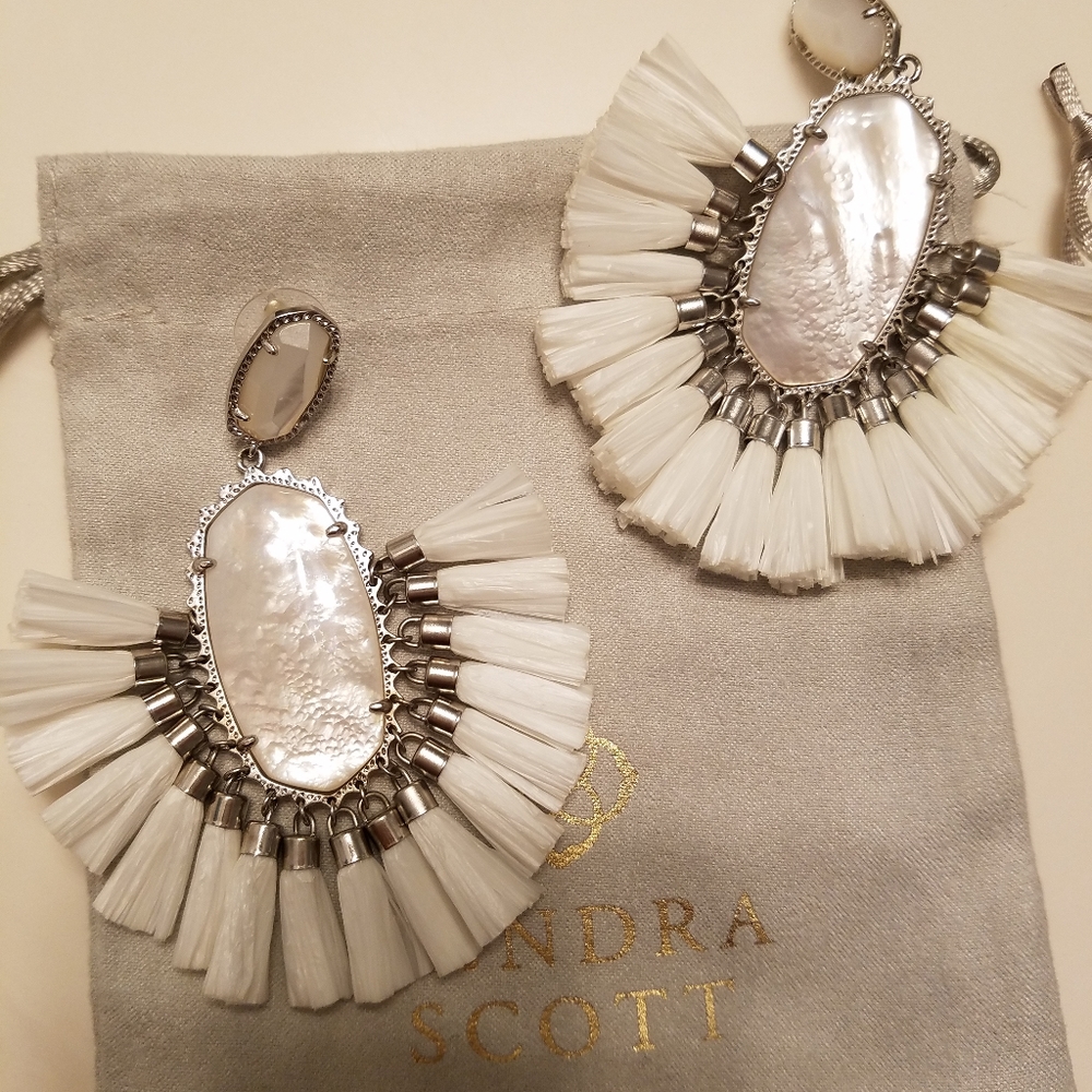 Kendra Scott Christinas